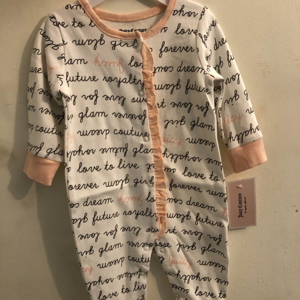 Juicy Couture Onsie 0-3 months